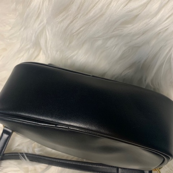 I’ve Moschino cross body bag - Picture 5 of 6